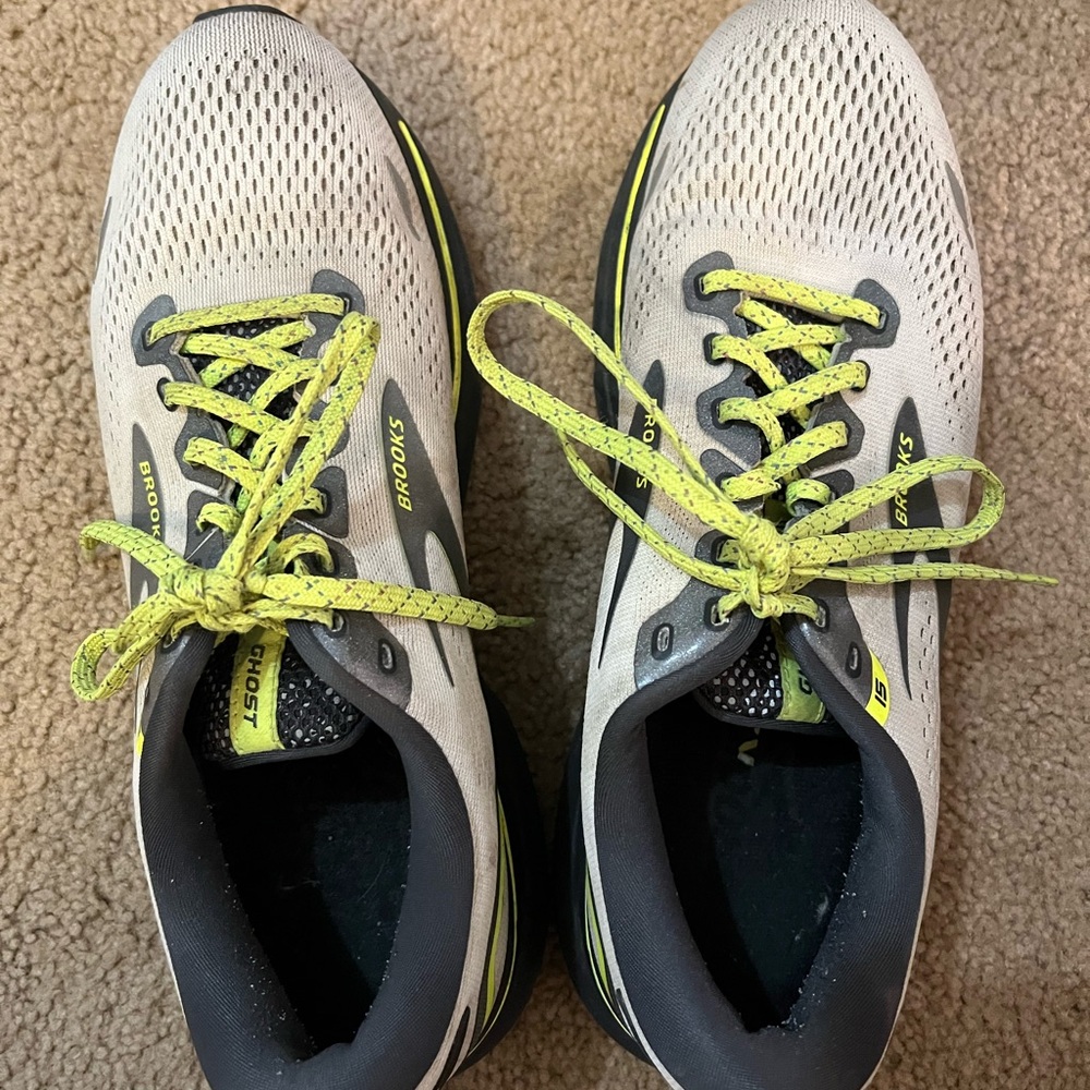 Brooks Running Shoes with Yellow Laces